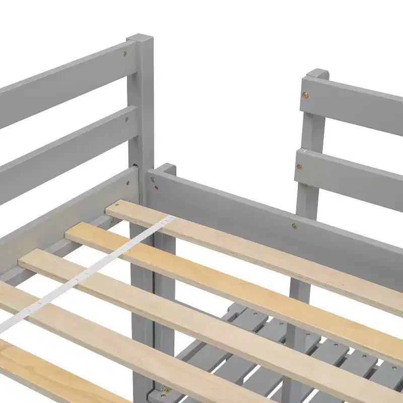 Lit mezzanine superposé avec échelle et plateforme, gris